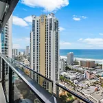 Converted Two Bedroom Apartments At Circle On Cavill - Self Contained, Privately Managed - Wow Stay